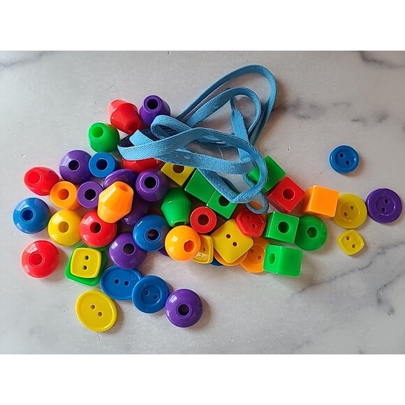 Toddler Plastic Beads To String With Shoelace USED - Picture 6 of 10